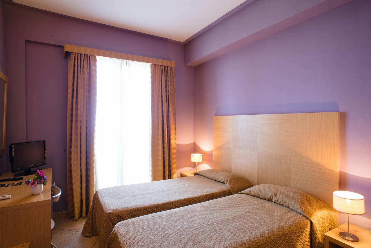 Hotel Villa Mare Altavilla Milicia Oda fotoğraf