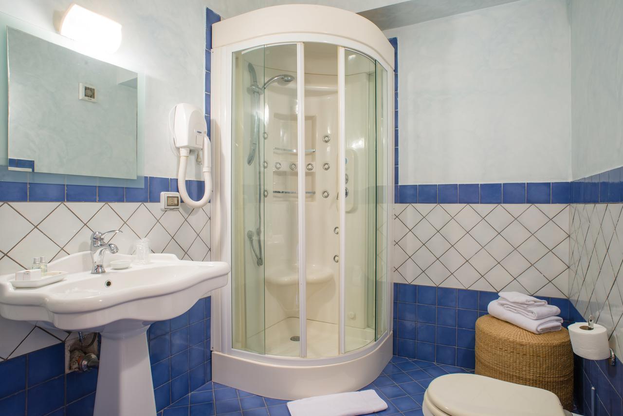 Hotel Villa Mare Altavilla Milicia Oda fotoğraf