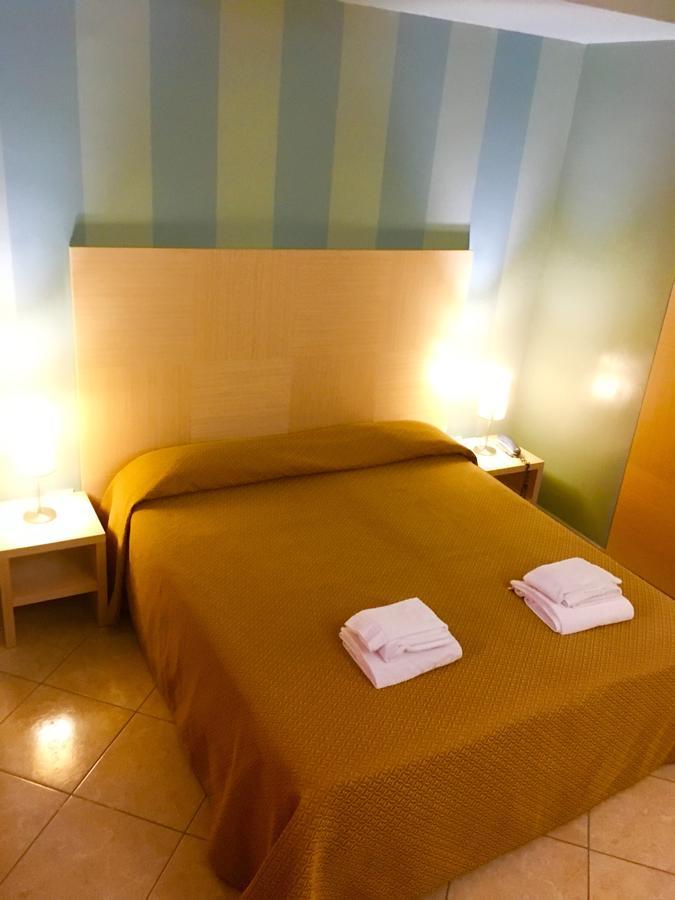 Hotel Villa Mare Altavilla Milicia Dış mekan fotoğraf
