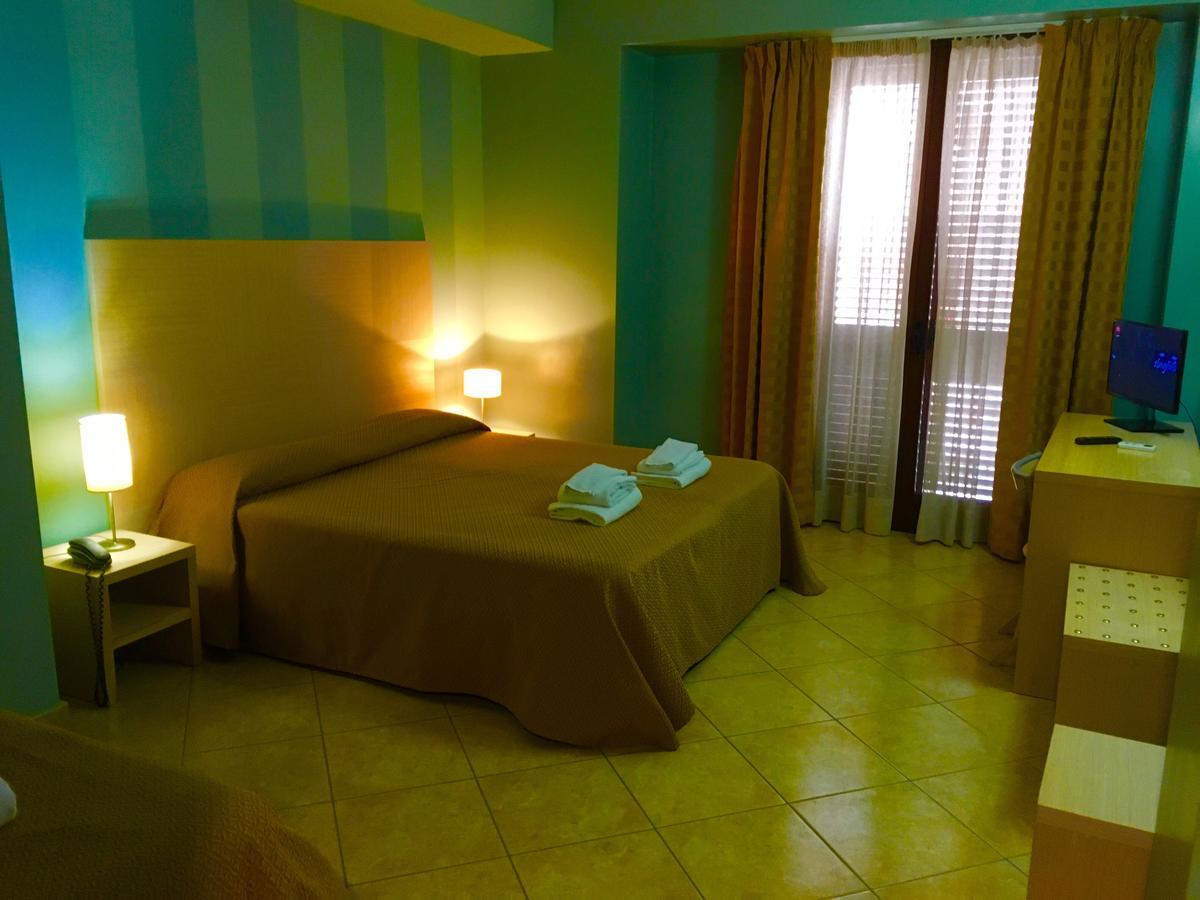 Hotel Villa Mare Altavilla Milicia Dış mekan fotoğraf
