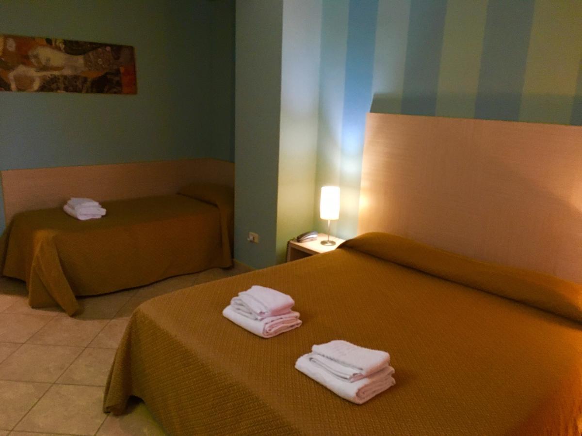 Hotel Villa Mare Altavilla Milicia Dış mekan fotoğraf